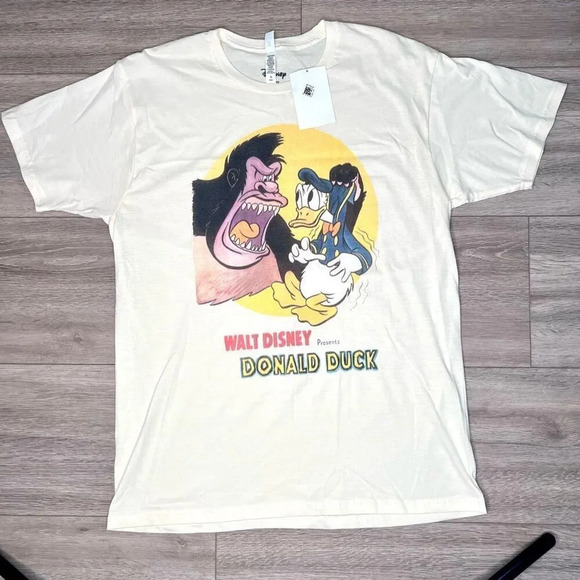 Zuni Sporstwear Other - Zuni Disney Multicolor Donald and‎ the Gorilla Graphic T-Shirt Size XXL NWT